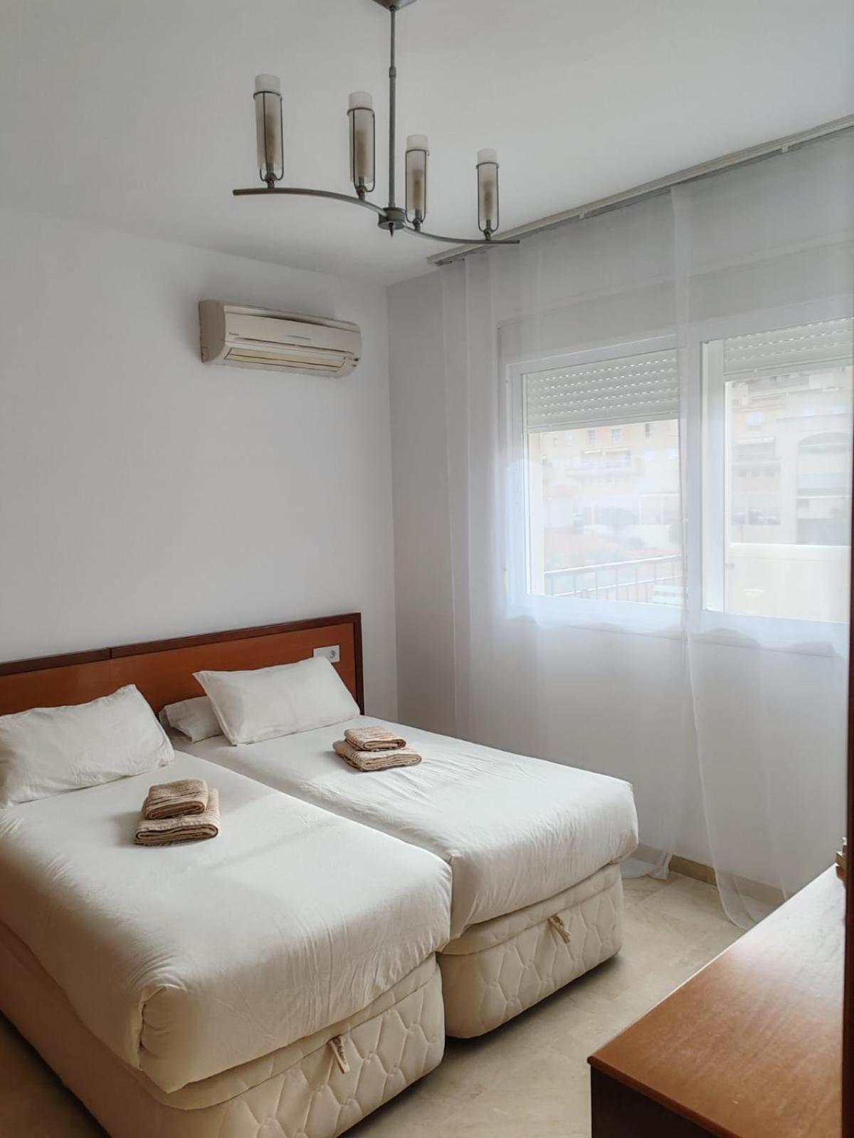 Seaview Apartment With Great Amenities & Facilities Benalmádena Kültér fotó
